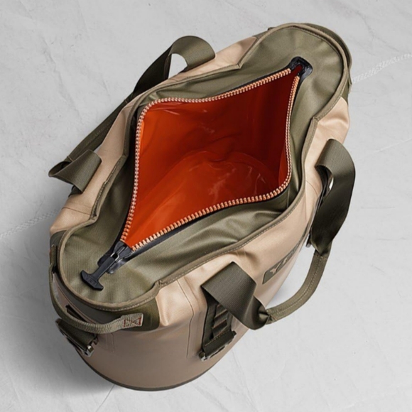 Yeti Hopper 20 Cooler - Picture 2 of 7